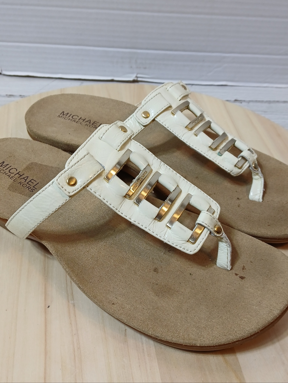 Mk Michael Kors Sandals Womens 9M Thong Flip Flops Flats White Slip On